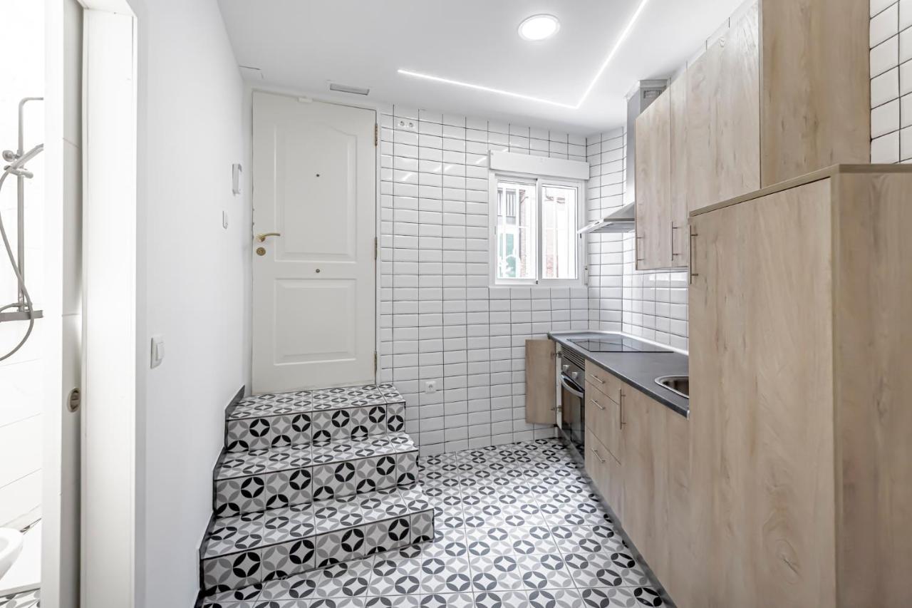 Apartment Jap Rita Luna Madrid